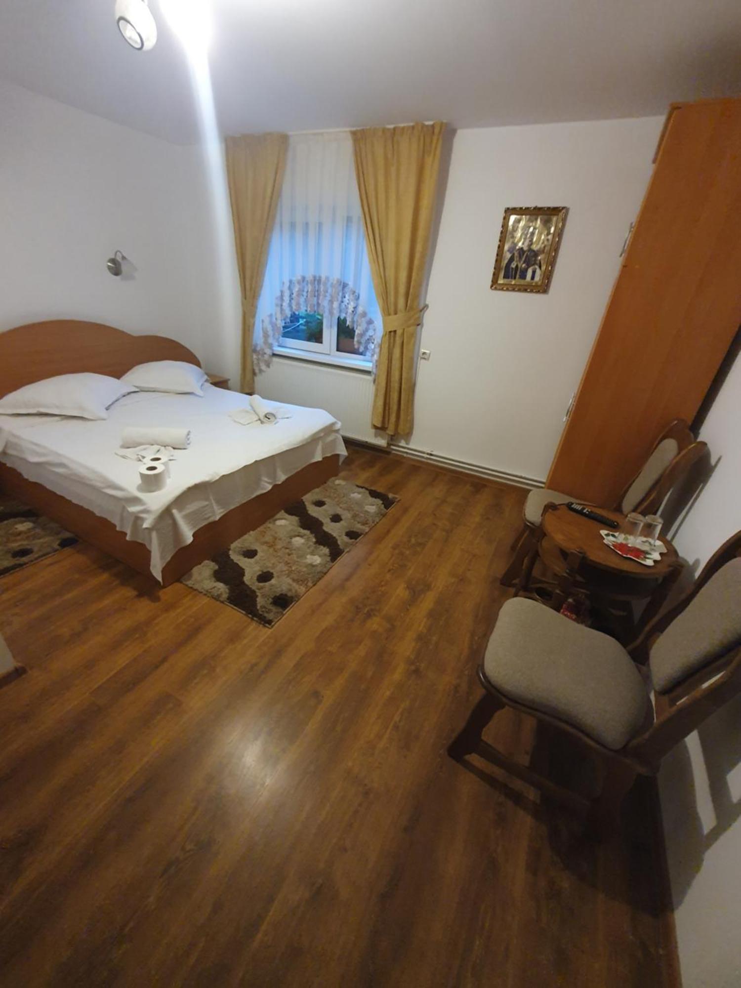 Hotel Casa Flavius Bran  Pokój zdjęcie